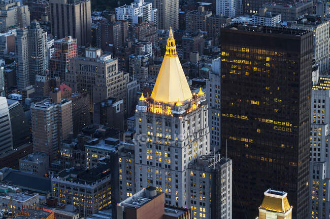 New York Life Insurance Building, visto da The Empire State Building, New York, New York, Stati Uniti — Foto stock