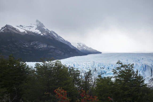 Glaciar Moreno y Lago Argentino, Parque Nacional Los Glaciares; Provincia de Santa Cruz, Argentina - foto de stock