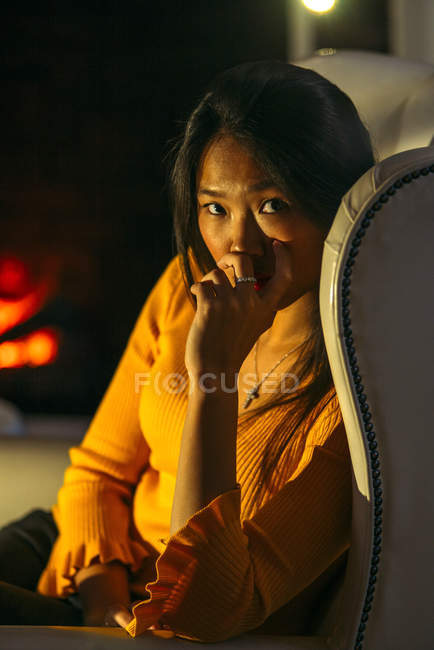 Pretty Long Hair Chinese woman portrait — Stock Photo