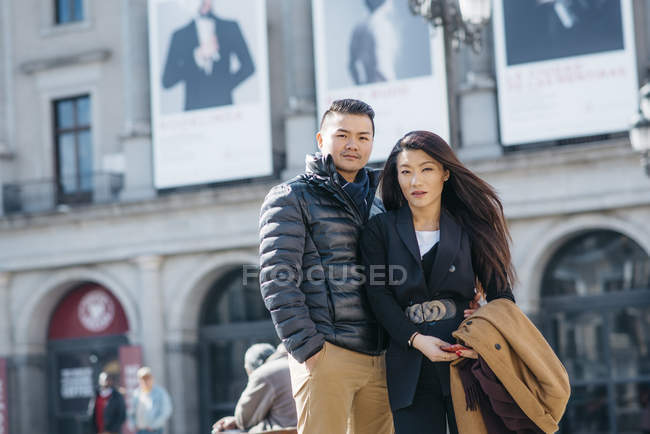 Китайська Туристична пара в Мадриді, Іспанія — стокове фото