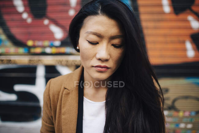 Asian woman in Madrid — Stock Photo