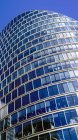 Fachada del moderno edificio de oficinas - foto de stock