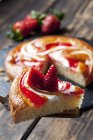 Piece of strawberry creme cake — Stock Photo