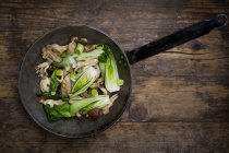 Stir-fry with Chinese cabbage — Stock Photo