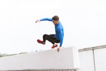 Parete attraversamento atleta — Foto stock