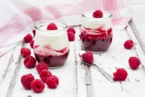 Mousse mascarpone framboise — Photo de stock