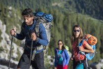 Friends trekking in Dolomtes mountains — Stock Photo