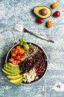 Almoço tigela de quinoa tricolore — Fotografia de Stock
