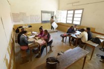 Madagascar, Fianarantsoa, Young people attending a teacher training — Stock Photo
