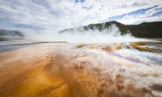 EUA, Estados Unidos da América, Wyoming, Montana, Idaho, Yellowstone National Park, Hot Spting — Fotografia de Stock