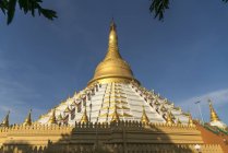 Mahazedi Pagoda  in Bago, Myanmar, Asia — Stock Photo