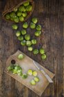 Fresh Brussels sprouts — Stock Photo