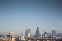Skyline of London in bright sunny day, GB, United Kingdom — Stock Photo