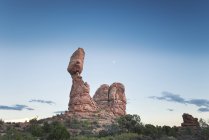 USA, Utah, Arches National Park, Balanced Rock at Blue Hour — Stock Photo