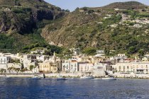 Italia, Sicilia, Lipari, Porto di giorno — Foto stock