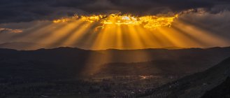 Italia, Umbria, Appennino, monti Appennini al tramonto — Foto stock