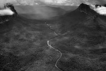 Венесуэла, Bolivar, Canaima National Park, Canaima, Rio Carrao, black and white picture — стоковое фото