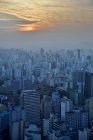 Brasile, San Paolo, Quartiere della città Republica, vista sulla città al tramonto — Foto stock