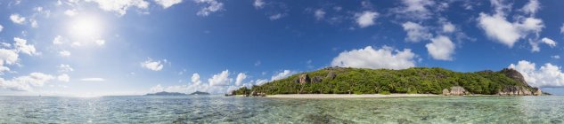 Seychelles, La Digue, Island, West Coast, Anse Source D'Argent, Panorama — стокове фото