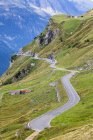 Veduta del Passo Klausen di giorno, Canton Uri, Svizzera — Foto stock