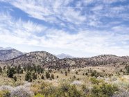 USA, California, Sierra Nevada landscape with cloudy sky — Stock Photo