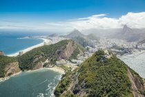 Бразилия, Рио-де-Жанейро, Ботафого, Копакабана с горы Сахар — стоковое фото