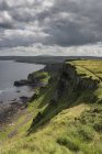 Großbritannien, Nordirland, County Antrim, Basaltklippen an der Causeway-Küste — Stockfoto