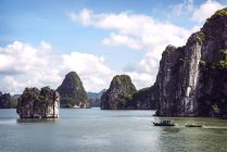Vietnam, Golfo del Tonchino, Vinh Ha Long Bay — Foto stock