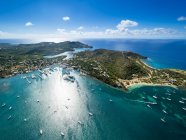 Vista aérea de English Harbour e Windward Bay durante o dia, Antígua e Barbuda, Índias Ocidentais — Fotografia de Stock