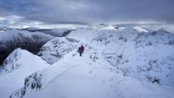 Scozia, Glencoe, Stob Coire Nan Lochain, alpinisti escursioni in montagna — Foto stock