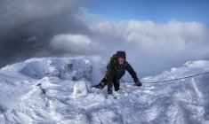 Шотландії, Glencoe, Stob Coire Nan Lochain, альпінізм взимку — стокове фото
