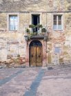 Italie, Toscane, Montefollonico, vieille maison — Photo de stock