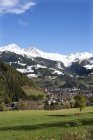 Austria, Tirol Oriental, Matrei, Parque Nacional Hohe Tauern en otoño - foto de stock