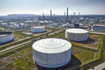 Germania, Baviera, Veduta aerea della raffineria di petrolio di Burghausen — Foto stock