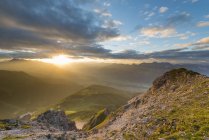 Austria, Tirolo, Alpi dello Stubai, Saile al tramonto — Foto stock