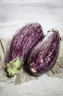 Fresh organic aubergines — Stock Photo