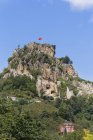 Turquía, Región del Mar Negro, Provincia de Ordu, Uenye, Castillo de Uenye en la colina - foto de stock
