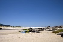 Испания, Галисия, Фелия-де-Карнота, пляж на Коста-да-Морте — стоковое фото