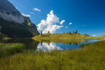 Germany, Bavaria, Allgaeu, Allgaeu Alps, Unterer Gaisalpsee — Stock Photo