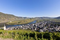 Allemagne, Rhénanie Palatinat, Vue de la ville Bremm près de la Moselle — Photo de stock