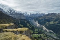 Switzerland, Berner Oberland, view from Maennlichen to Lauterbrunner valley — Stock Photo