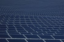 Vista de paneles solares, primer plano - foto de stock