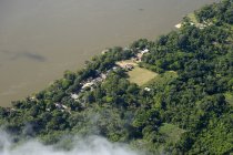 Selva amazónica y río Tabajos, Brasil, Para, Itaituba - foto de stock