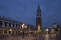 Italia, Venezia, Piazza San Marco di notte — Foto stock