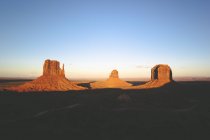 USA, Utah, Monument Valley durante un tramonto estivo — Foto stock