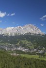 Italy, Veneto, Dolomites and Cortina d'Ampezzo mountains during daytime — Stock Photo