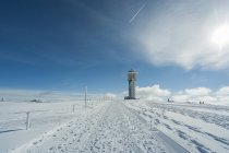 Allemagne, Bade-Wurtemberg, Forêt Noire, Feldberg, Tour Feldberg en hiver — Photo de stock