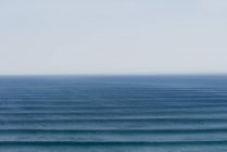 Portogallo, Algarve, Sagre, Veduta dell'oceano Atlantico con onde — Foto stock