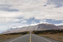 Canada, View of mountains along Haines Highway — Stock Photo