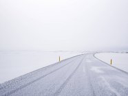 Islândia, Vista snowdrifts na Rota 1 com neve — Fotografia de Stock